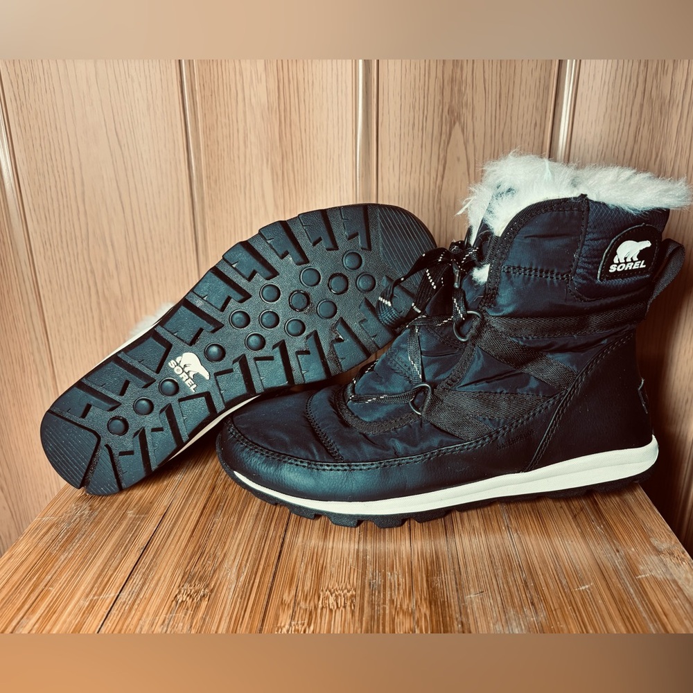 SOREL Women's Whitney Short Lace-up Waterproof Insulated Winter Boots Black 8.5 - Picture 12 of 16